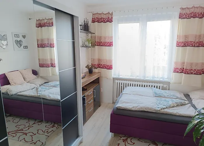 Kolarova Mechurova 120 كلاتوفي